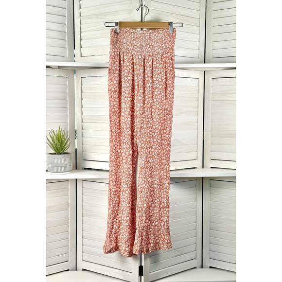 Billabong Pants - Billabong Floral Smocked Waist Wide Leg Women’s M Pants Orange White Daisy Boho